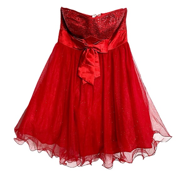 Deb Dresses & Skirts - Deb Strapless Red Tulle Corset Dress Lace Up Party Prom Homecoming 11/12 Juniors